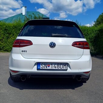 Volkswagen Golf 7 GTI 2.0 162kw - 8