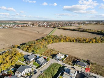Predaj  POZEMKU 500 m2 - Právoplatné stavebné povolenie - 8