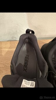 Pánske tenisky Adidas Terrex - 8