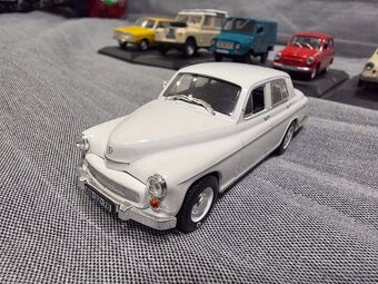Sbírka modelů 1:43 Kultovní auta ČSSR Legendární automobily - 8