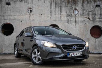 Volvo V40 T2 1.6L Momentum - 8