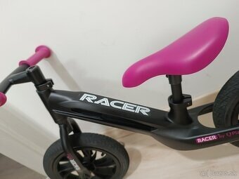 RACER - 8