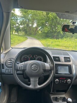 Suzuki SX4 4x4 - 8