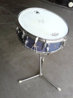Predam Vintage Amati snare so stojanom.1960 65 eur - 8