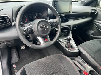 Toyota Yaris 1.6 Turbo GR Four 4WD --2023- - 8