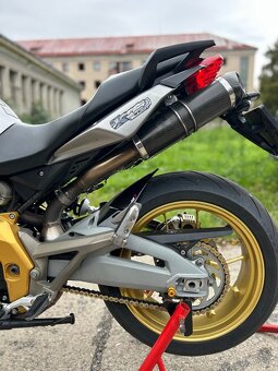 Aprilia Shiver 750 - 8