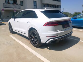 Audi Q8 55 TFSI quattro Competition Plus – 06/2022 - 8