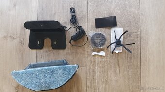 TESLA  robotický vysávač s mopom IQ 300 - 8