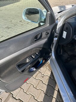 Škoda octavia II 2.0 TDI 103kW - 8