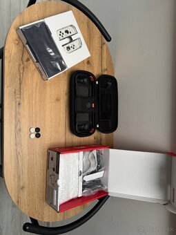 Nintendo Switch OLED - 8