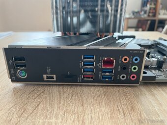 Intel Core i5 11400 ,16 GB RAM,GIGABYTE Z590 GAMING X - 8
