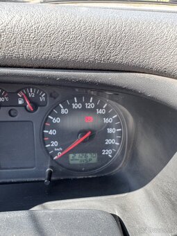 VW T4 transporter t4 DOKA 1,9 TD r.v.2000 - 8