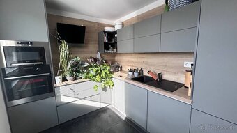 Na prenájom moderný a priestranný 3-izbový byt vo Zvolene – - 8