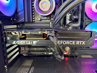 ⭐️ Ryzen 5 7600, RTX 5070 12GB, 32GB RAM, 1TB SSD, 850W - 8