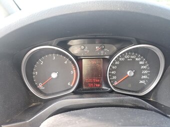 Predám Ford galaxy 2l 103kw gia facelift 2010 automat - 8