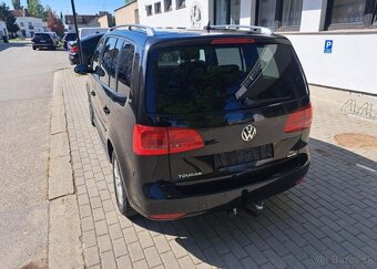 Volkswagen Touran 1,6 TDI Comfortline nafta manuál 77 kw - 8