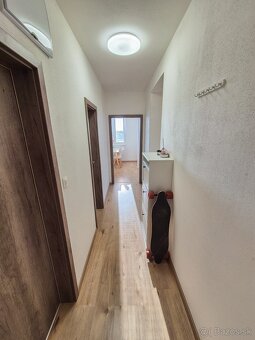 Prenájom-2 Izbový byt, novostavba, parkovanie, klima - 8