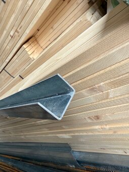 U profil pozinkovaný 20×30×20 mm – 3m / len 6 € - 8
