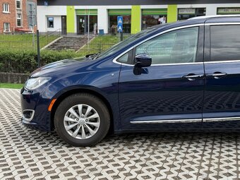 Chrysler Pacifica II - informácie v popise - 8