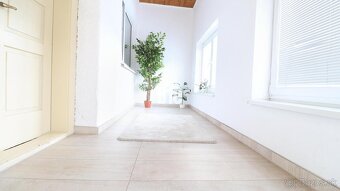 Dom Vitanová s velkorysým pozemkom - 8