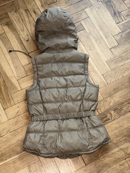 Predám veľmi štýlovú vestu značky Mango. - 8