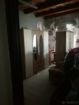 Ponúkame na predaj sedliacky dom - v obci Pácin - 8