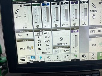 John Deere 8320R - 8