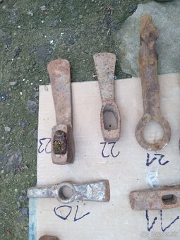 Staré náradie kladivá - 8