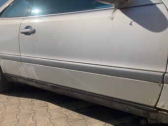 Mercedes-Benz clk 320 w208 - 8