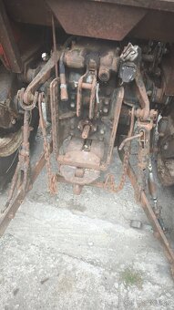 Rozpredám Zetor 7011 - 8