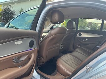 Mercedes E350d 190kw AMG LINE - 8