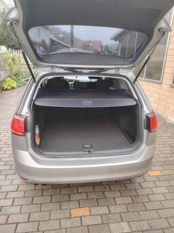 Volkswagen golf VII VARIANT 2.0. TDI DSG - 8