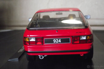 1:18 Porsche 924 - 8