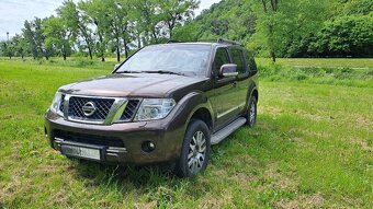 Nissan Pathfinder 3.0 DCI AT V6 - 8