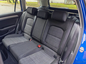 Volkswagen Passat Variant 2.0 TDI R-Line DSG - 8
