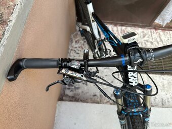 Horsky bicykel celoodpruzeny Giant - 8