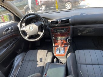Škoda Superb 2.5 TDI V6 Elegance A/T - 8