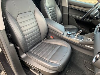 ALFA ROMEO STELVIO 2.2 JTD Q4 (4×4) - 8