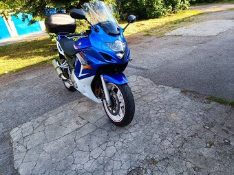 SUZUKI GSX650F - 8