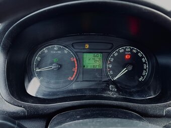 Škoda Fabia II 1.2HTP 44kw - 8
