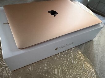 MacBook 220€ nefunkčný - 8