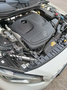 Mercedes GLA 1.6 benzín automat 86.600 km - 8