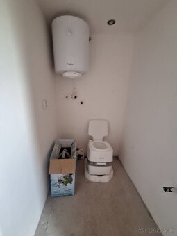 Murovaná chata s pozemkom 1.213 m2, Beckov - 8
