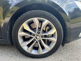 Škoda Superb 3.6 FSI V6 4x4 Elegance DSG Webasto - 8