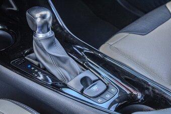 Toyota C-HR 2.0 Hybrid Dynamic Force Premiere Edition E-CVT - 8