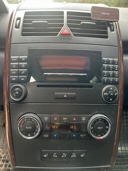 MERCEDES A200 100kw w169 - 8