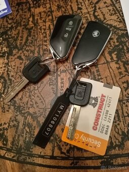 Škoda octavia combi 2021 - 8