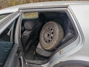 Rozpredám na diely golf 4 - 8