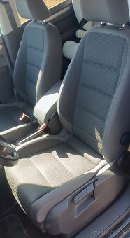 Volkswagen Touran - 8