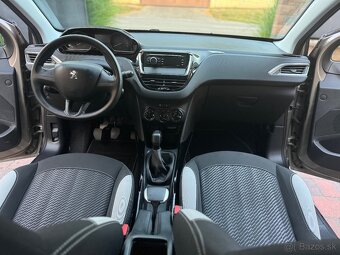 Peugeot 2008 1.2i VYBORNY STAV - 8